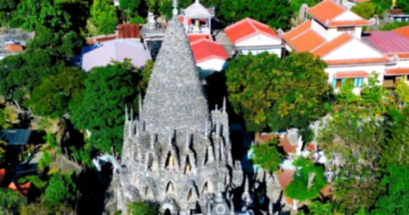 Chùa Từ Vân - Kiến trúc độc đáo từ vỏ ốc, san hô thu hút du khách tại Khánh Hòa