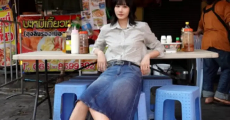 Chân váy denim: Bí quyết biến hóa phong cách nổi bật và thoải mái trong mùa hè