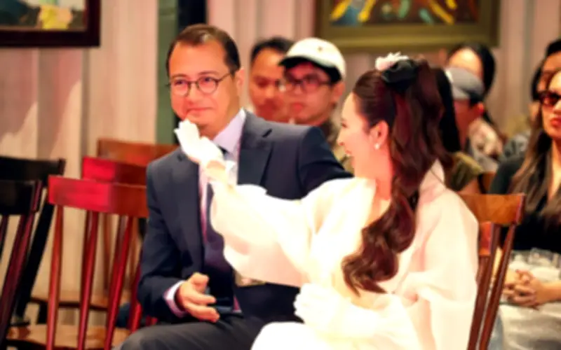 Chồng Bảo Trâm: Muốn Vợ Tạo Bão Hơn Trong Nghệ Thuật