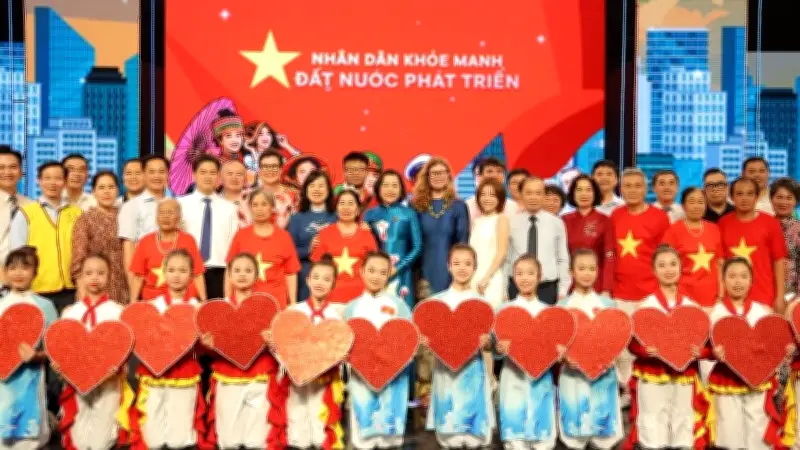 Chương trình nghệ thuật chính luận hưởng ứng Ngày Sức khỏe Toàn dân với sự tham gia của lãnh đạo cấp cao