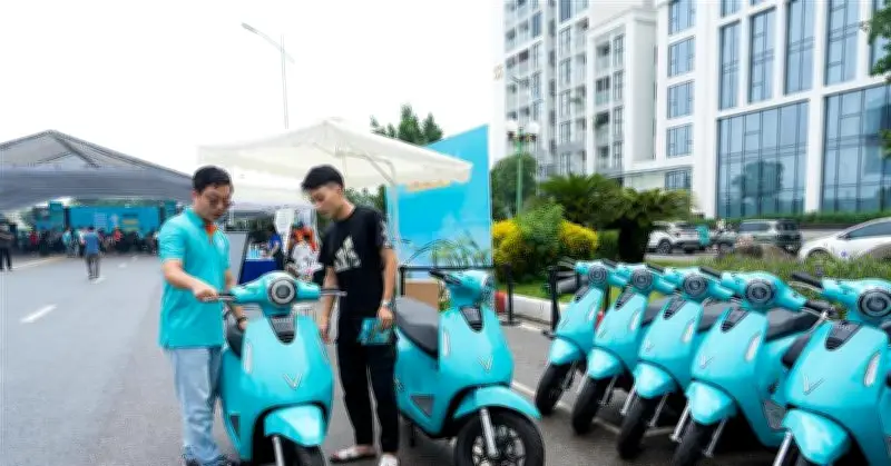 Chính sách hỗ trợ mạnh mẽ giúp tài xế dịch vụ tiết kiệm hàng chục triệu đồng khi chuyển sang xe điện đổi pin