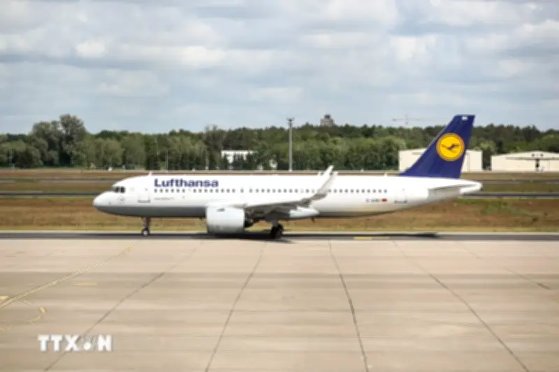 Châu Âu đối mặt nguy cơ giảm mạnh chuyến bay vì thiếu nhiên liệu