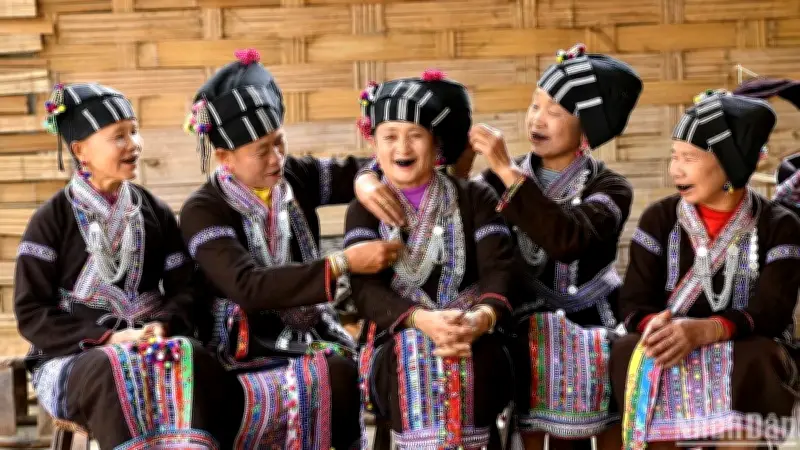 Chuỗi hoạt động văn hóa đặc sắc chào mừng sinh nhật Bác tại Làng Văn hóa các dân tộc