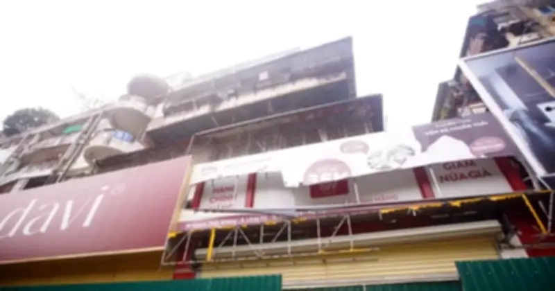 Chung cư 51 Huỳnh Thúc Kháng xuống cấp nghiêm trọng, sẵn sàng phá dỡ để xây mới