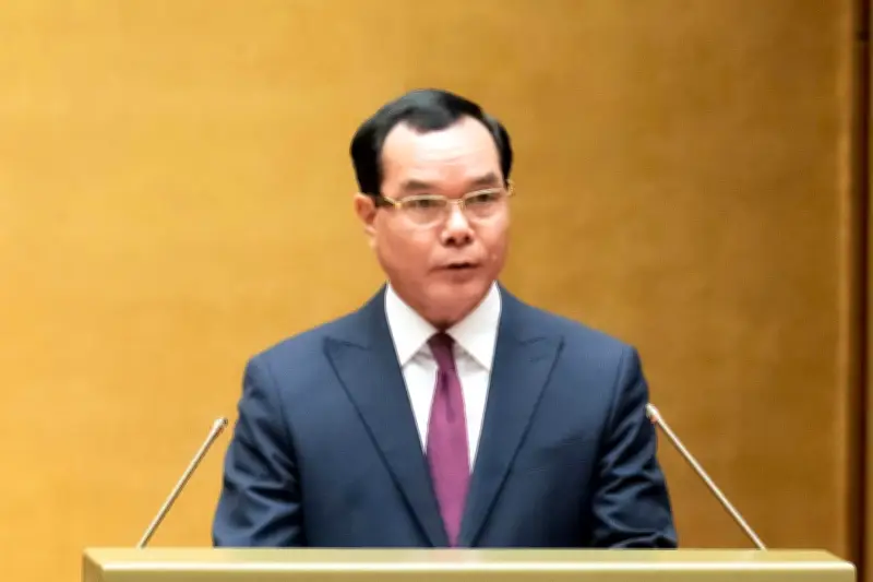 Chuyển 8 thủ tục hành chính từ Bộ Dân tộc và Tôn giáo xuống UBND cấp tỉnh