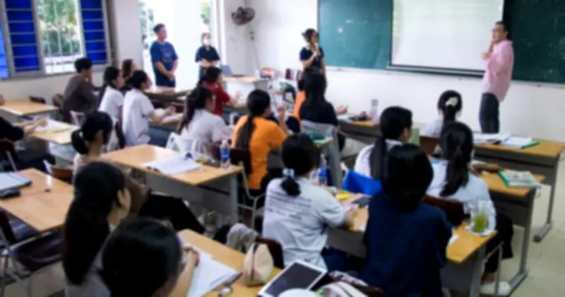 Chuyên gia khẳng định vai trò then chốt của ngành xã hội nhân văn và sư phạm trong thời đại AI