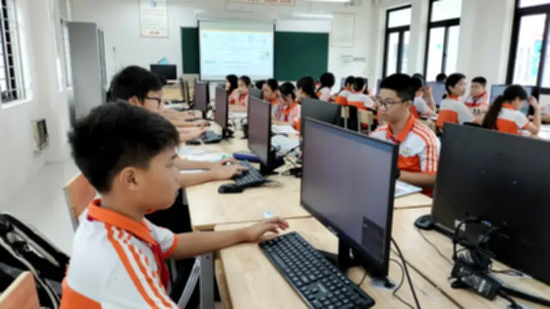 Chuyển đổi số trong giáo dục: Từ lớp học truyền thống đến không gian số