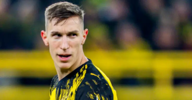 Chuyển nhượng bóng đá châu Âu: Barcelona rao bán Torres, Real theo dõi tài năng trẻ