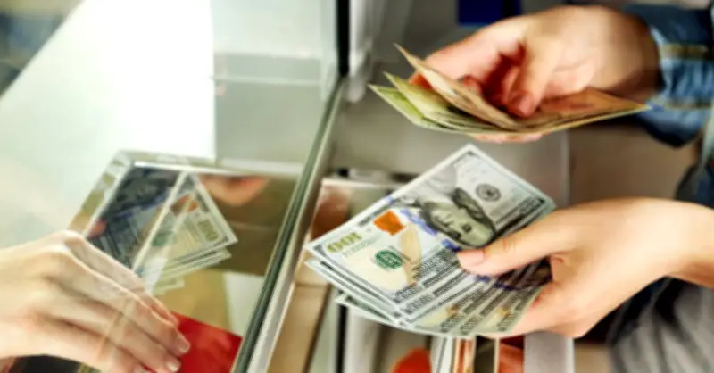 Chuyển tiền cho người thân trước ly hôn có bị coi là tẩu tán tài sản?