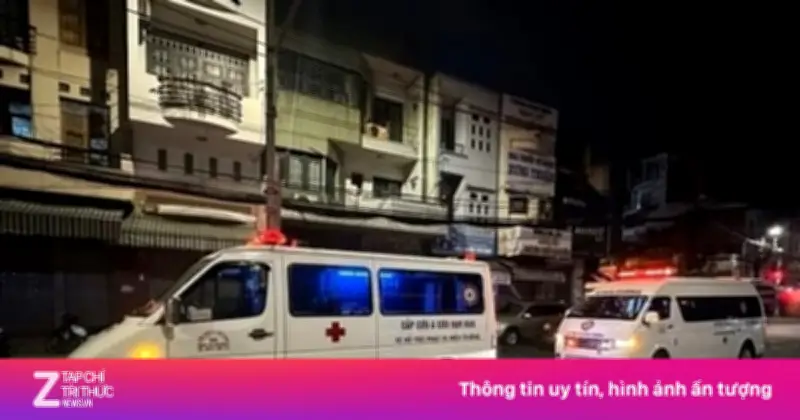 Cháy lớn tại nhà trọ 4 tầng ở TP.HCM, nhiều người hoảng loạn tháo chạy