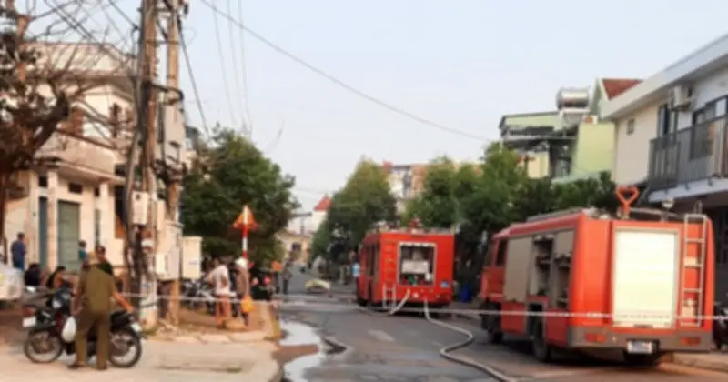 Cháy nhà ở Gia Lai khiến cụ ông 90 tuổi tử vong, nghi do thắp nhang