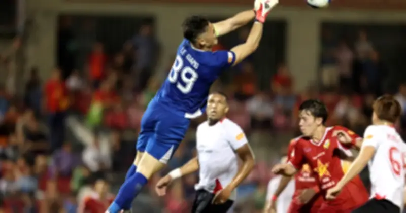 CLB CA TP.HCM thắng Hà Tĩnh, chấm dứt chuỗi ba trận thua