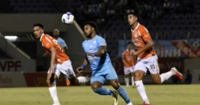 CLB Đà Nẵng thất bại trước Nam Định, hành trình trụ hạng V-League càng gian nan