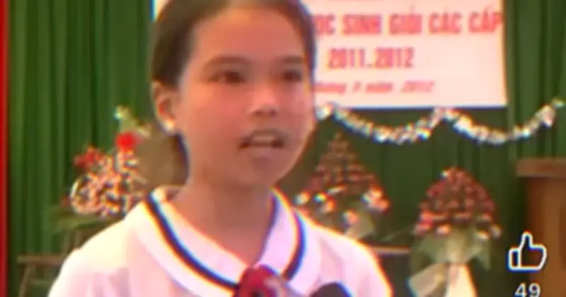 Clip phỏng vấn năm 2011 bất ngờ gây sốt: Cô bé tiểu học thành bác sĩ nội trú Đại học Y Hà Nội