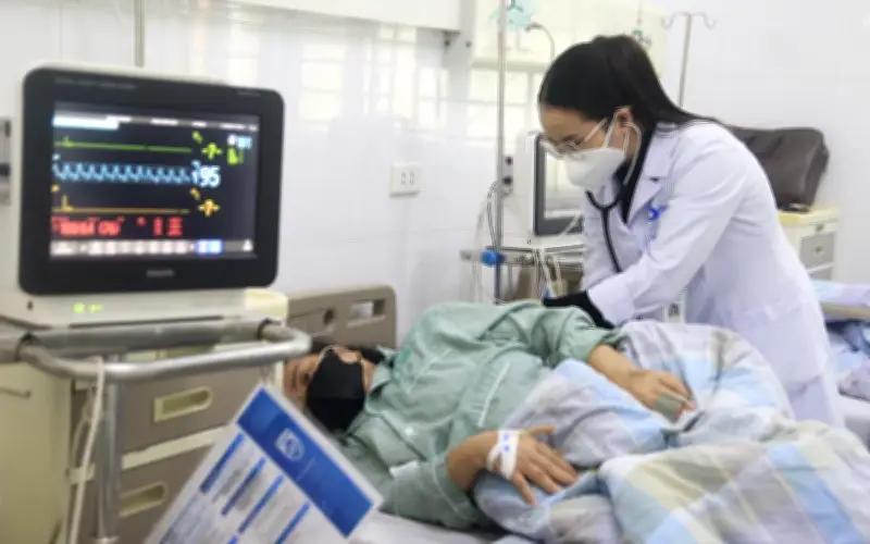 Cúm B không đơn thuần là cảm cúm thông thường, biến chứng nguy hiểm khó lường