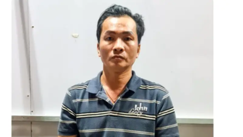 Cần Thơ: Bắt hai đối tượng trộm 140 triệu đồng, thu giữ súng tự chế và tang vật