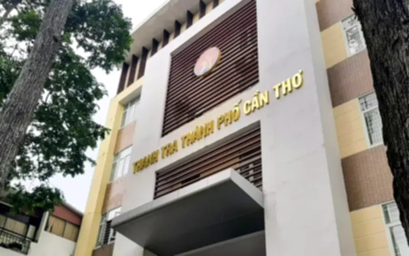 Cần Thơ chỉ đạo xử lý sai phạm trong dự án nhà trả chậm cho dân vùng lũ