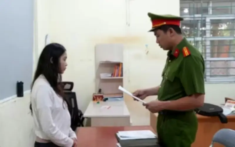 Công an Cao Bằng khởi tố vụ án livestream khiêu dâm, tạm giam nữ đối tượng chủ mưu