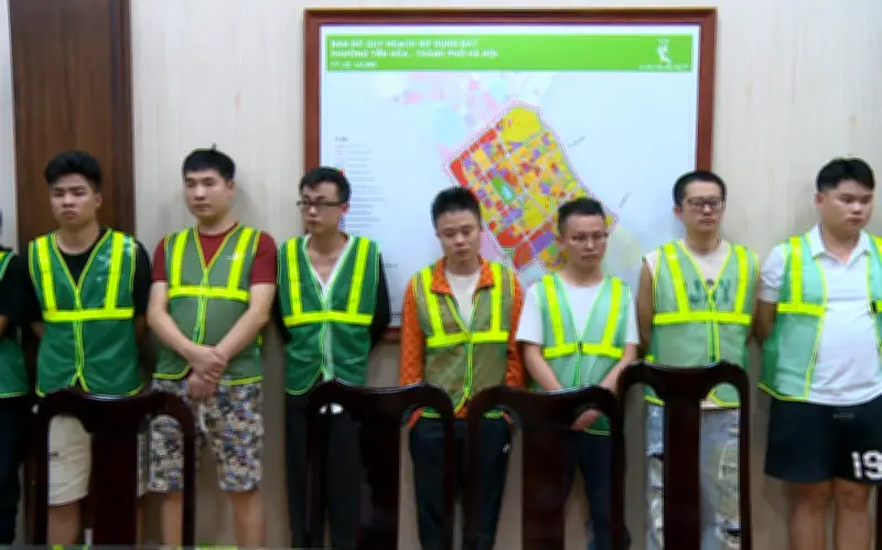 Công an Hà Nội truy quét tội phạm công nghệ cao, bắt giữ nhóm đối tượng Đông Nam Á