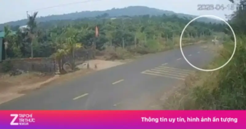 Công an Đắk Lắk họp báo vụ nam sinh 18 tuổi lao xe tử vong, đình chỉ thiếu tá CSGT