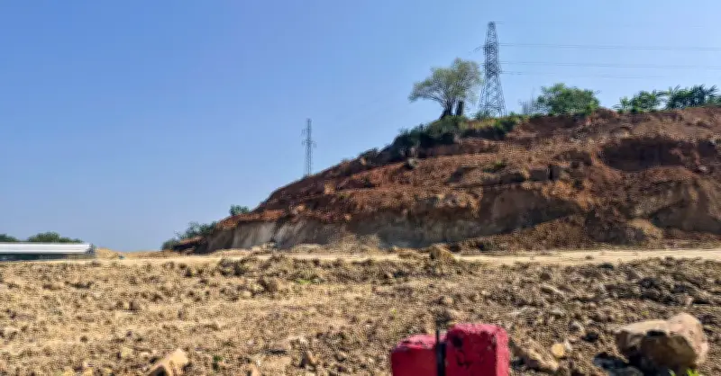 Công an Khánh Hòa kiểm tra hiện trạng khai thác đất trái phép quy mô lớn