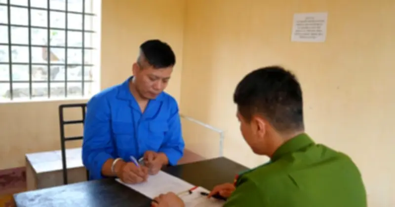 Công an Lào Cai tạm giữ nghi phạm gây án mạng và hủy hoại tài sản tại chợ Km6