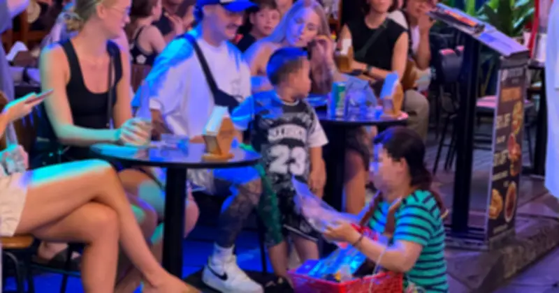 Công An TP.HCM Tăng Cường Xử Lý Hàng Rong, Ăn Xin Sau Phản Ánh Tại Phố Đi Bộ Bùi Viện