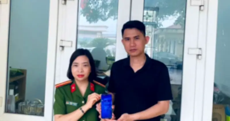 Công an xã Hội Thịnh hỗ trợ người dân nhận lại tiền chuyển nhầm 35 triệu đồng
