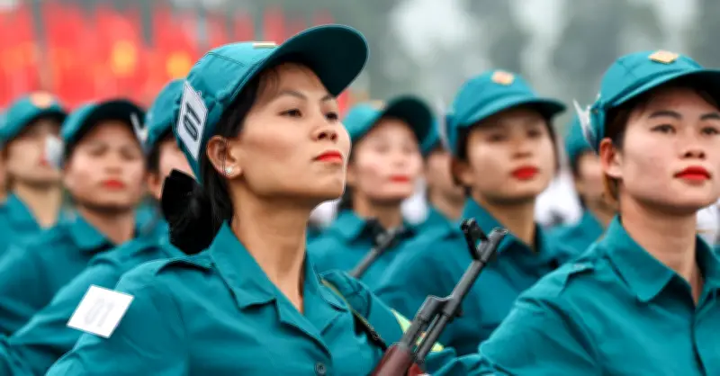 Công dân hoàn cảnh khó khăn vẫn bị yêu cầu tham gia Dân quân tự vệ: Quy định pháp luật ra sao?