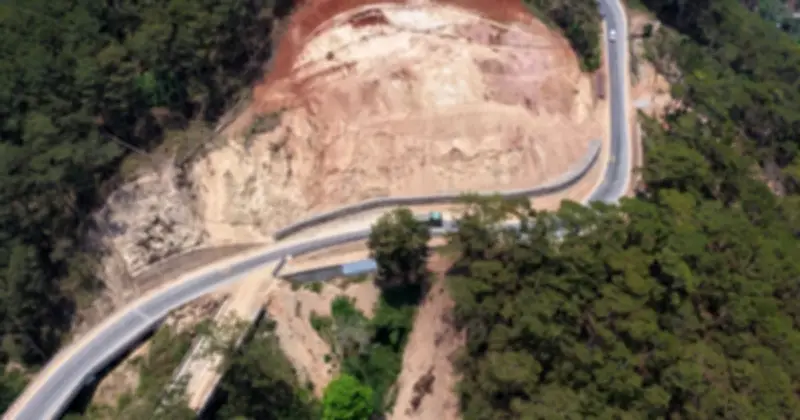 Công Trường Đắp Chiếu, Đèo D'Ran Trọng Yếu Vẫn Dang Dở Sau Sạt Lở