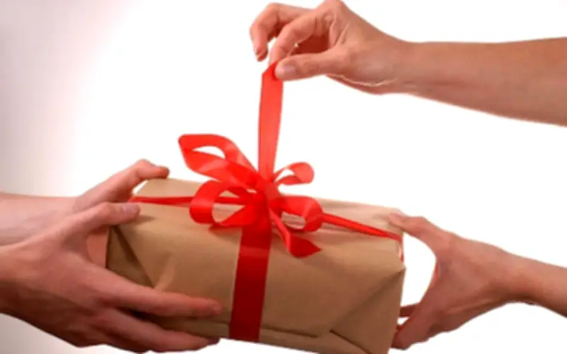 Cảnh báo lừa đảo trực tuyến tại Hà Nội: Giả danh quân đội và chiêu trò quà tặng miễn phí