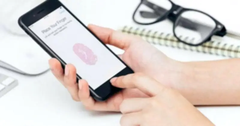 Cảnh báo: Mở khóa bằng vân tay và khuôn mặt không an toàn như bạn nghĩ