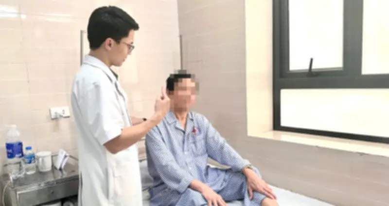Cảnh báo đột quỵ từ triệu chứng chóng mặt: Bác sĩ chỉ ra sai lầm chết người
