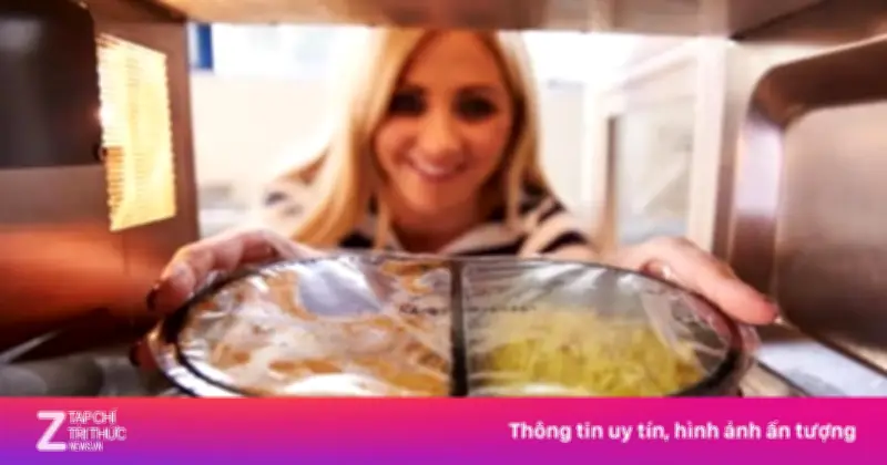 Cảnh báo: Thực phẩm siêu chế biến làm tăng 67% nguy cơ đột quỵ và đau tim