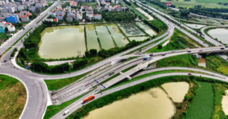 Cảnh giác giao dịch bất động sản: Loạt vụ mất đất oan từ người thân, quen