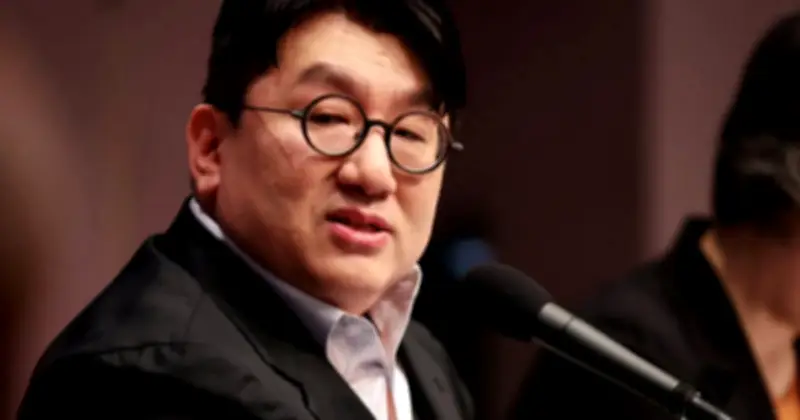 Cảnh sát Hàn Quốc xin lệnh bắt Chủ tịch HYBE Bang Si-hyuk vì cáo buộc gian lận IPO