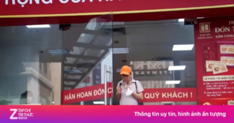 Cảnh tượng trái ngược tại Bảo Tín Minh Châu: Sáng đông nghịt, chiều vắng lặng