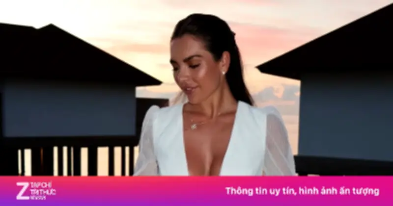 Con gái Owen gây sốt với khả năng cưỡi ngựa, chuẩn bị ra mắt giải đua lớn