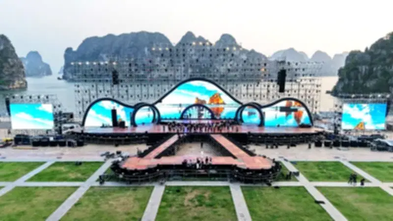 Concert 'Thanh âm kỷ nguyên mới' tại Quảng Ninh: Hành trình âm nhạc từ truyền thống đến hiện đại