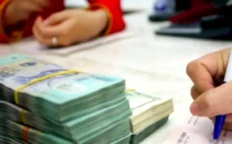 Cập nhật lãi suất Vietcombank, Agribank mới nhất: Gửi 400 triệu, Agribank trả bao nhiêu?