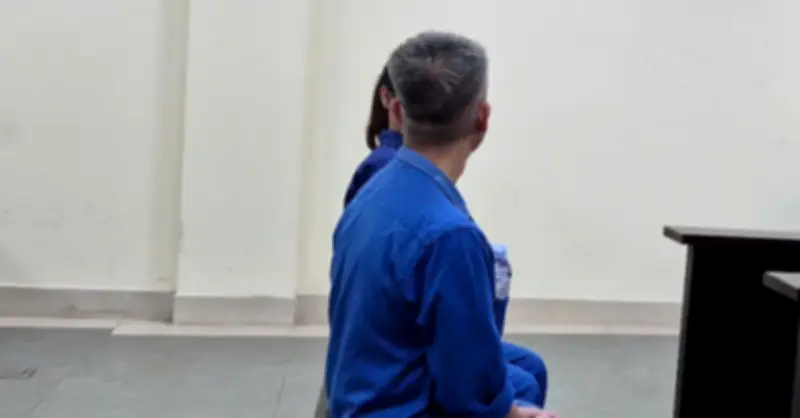 Cựu cán bộ hải quân nhận 5 tỷ đồng để chạy án, bị phạt 8 năm tù