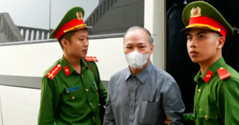 Cựu Thứ trưởng Hoàng Văn Thắng lĩnh án 4 năm tù vì nhận hối lộ