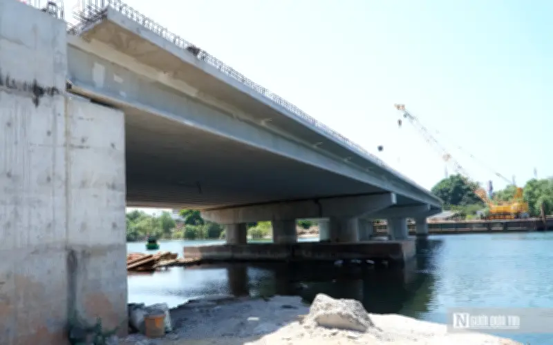 Cầu Văn Thánh đạt 58% tiến độ, mặt bằng phường Bình Thuận vẫn là 'nút thắt' lớn