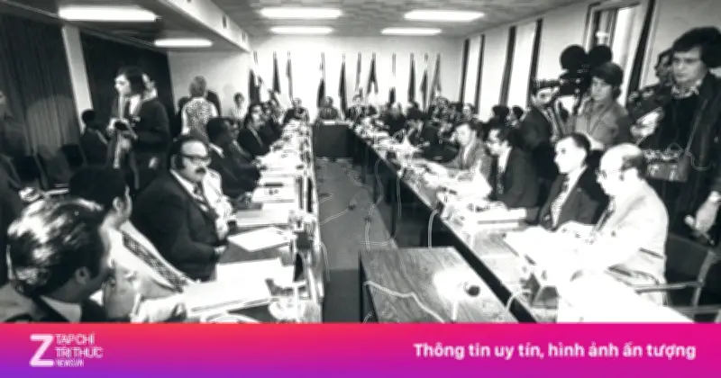 Cuộc Chiến Giá Dầu: Lịch Sử Ngành Công Nghiệp Dầu Mỏ Và Quyền Lực Toàn Cầu