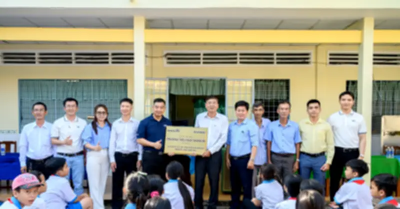 Cuộc thi Maxilite - Rulô Vàng: Sân chơi đầu tiên cho thợ sơn Việt Nam