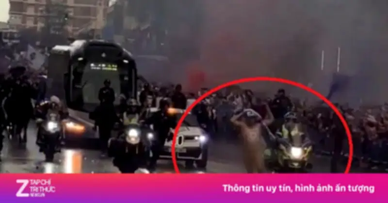 CĐV Khỏa Thân Gây Rối, Real Madrid Thất Thủ Trước Bayern Munich