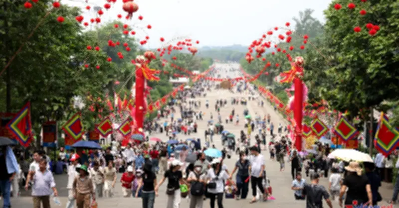 Dự báo thời tiết 26/4: Miền Bắc mưa giông, Tây Nam Bộ nắng nóng