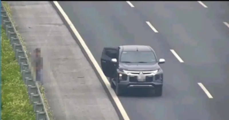 Dừng xe trên làn khẩn cấp cao tốc: Quy định và mức phạt mới nhất