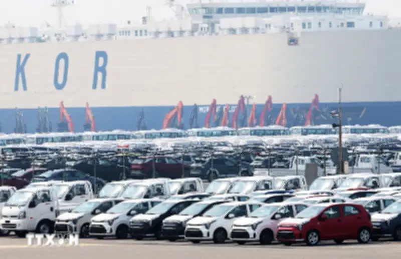 Doanh Số Bán Lẻ Mỹ Tăng Mạnh Nhờ Phục Hồi Ngành Ô Tô Và Xăng Dầu