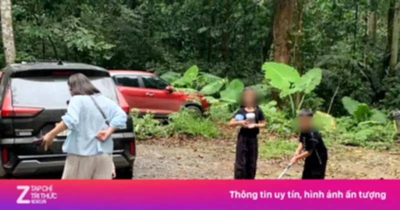 Du khách dùng vợt bắt bướm tại Vườn quốc gia Cúc Phương, ban quản lý lên tiếng cảnh báo